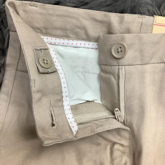 Dockers | Girl's Chino Pants | Khaki | Size 6 - Picture 3 of 3